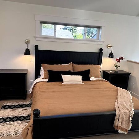 Brand New Custom Built Cottage In Downtown W/Pool! Salem Exterior photo